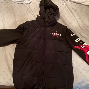 Boys youth size Medium Jordan hoodie. Sold as is.